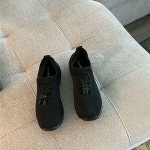 Ladies, black comfort wear shoes